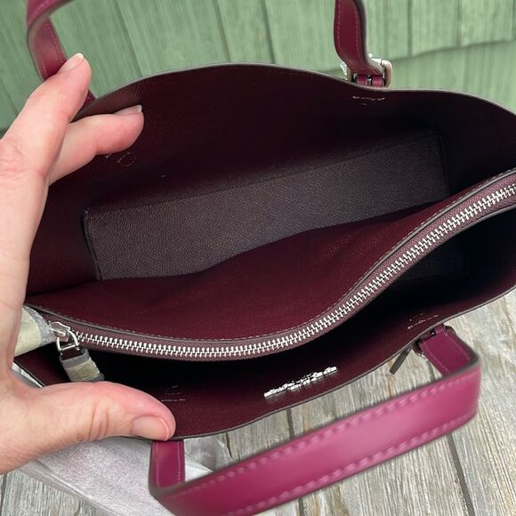 Coach Mollie Tote Bag 25 In Signature Canvas With Bow Print Purse - Picture 9 of 15